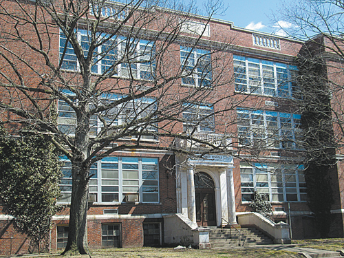 Photo by Ron Leir Belleville is reviewing two development proposals for the old Elementary School 1 site. Both plans call for taking down the school building in favor of new construction.