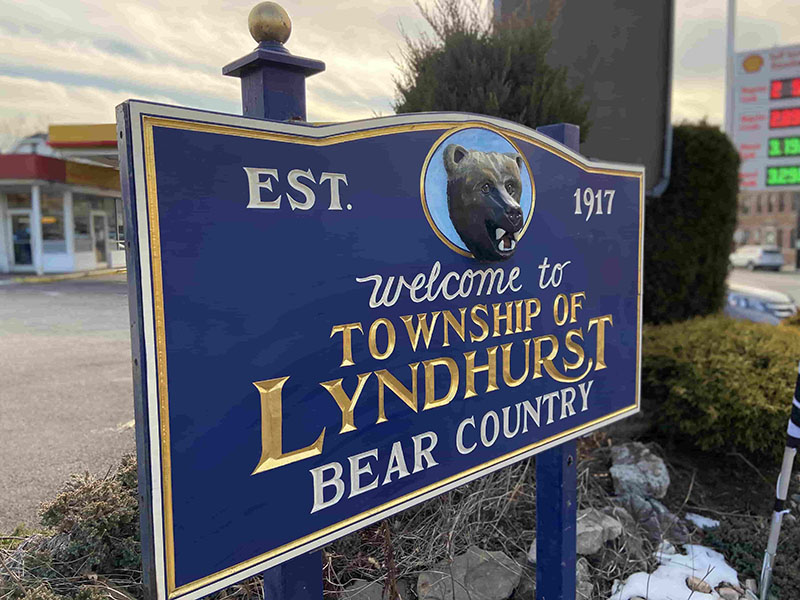 VIDEO — Lyndhurst police seek suspect wanted in 2 burglaries The